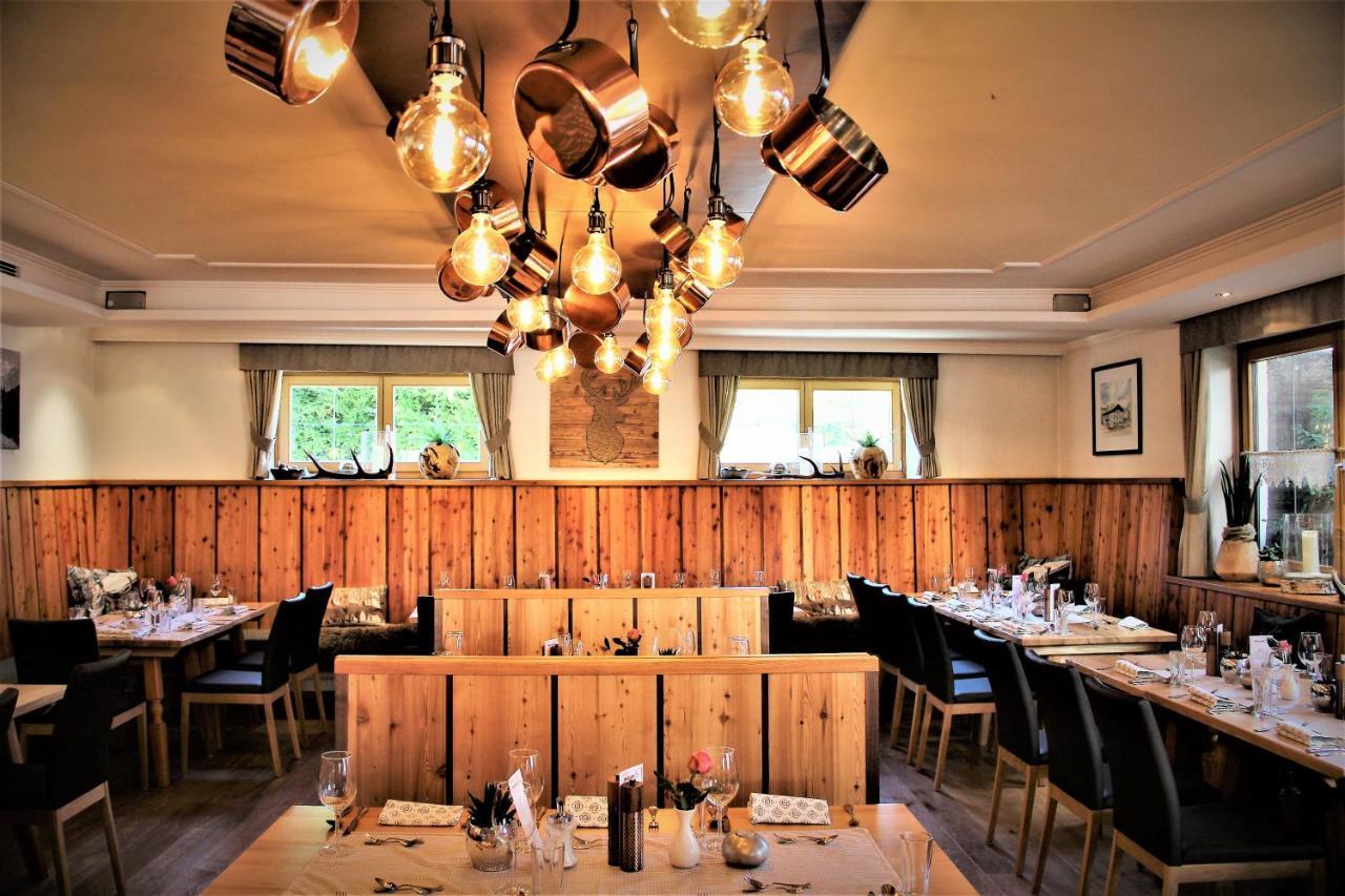 Moser-Hochkoenig Genuss Wirtshaus Hotel Maria Alm Extérieur photo